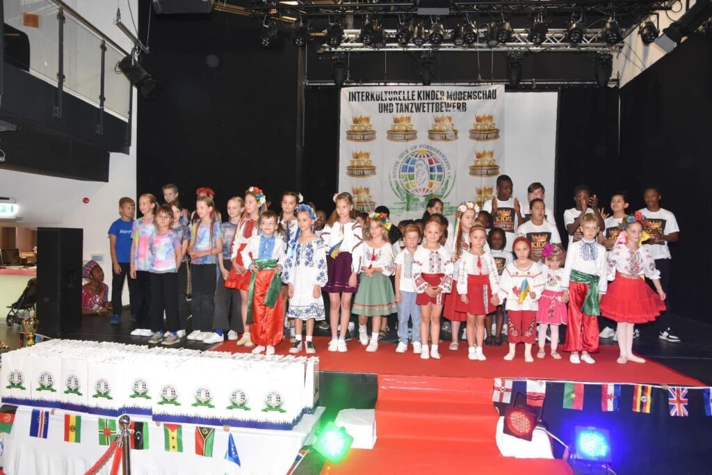 1c99fb58-9b0f-460b-9a9f-a57d1d6b9ed1