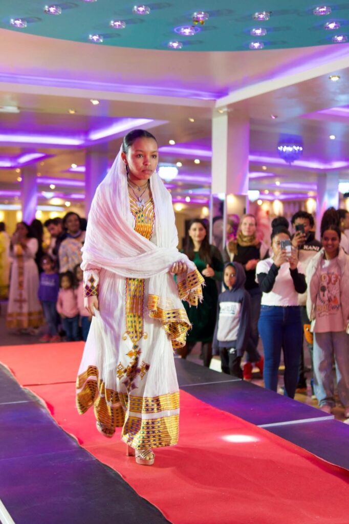 2935c03a-47b2-43a0-8e76-5027da10a7be