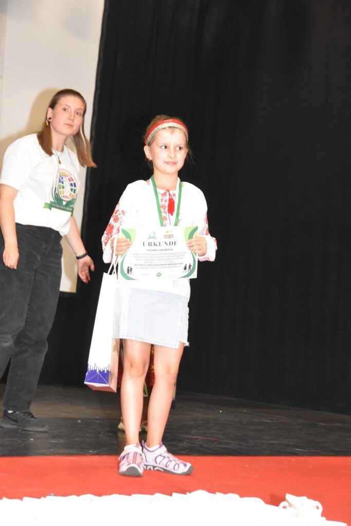 6b236a57-41a0-4f30-ba76-8ffe57d3226c