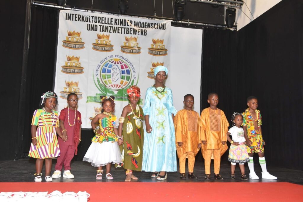 deb8a409-28eb-412b-8a70-6e24035fcbe1