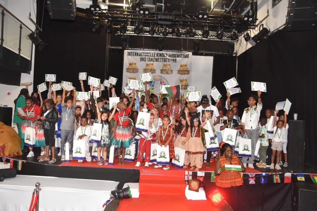 fbe37bb9-a894-4f40-8abb-50835472a334